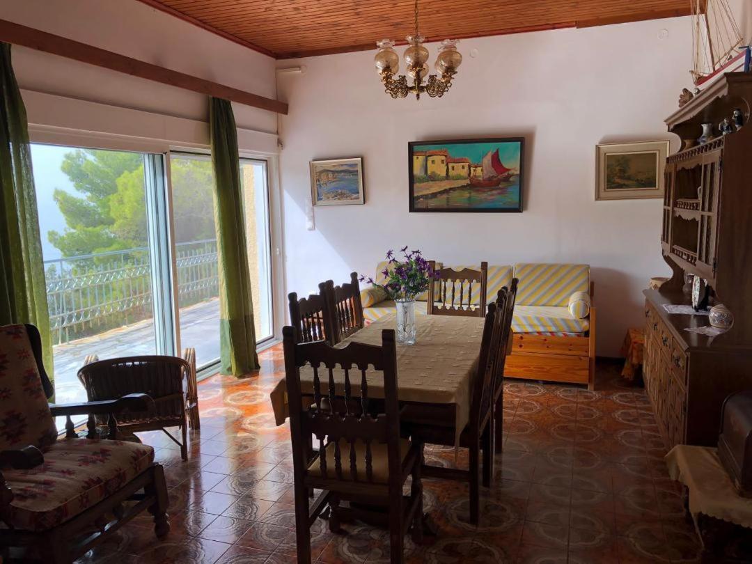 Agia Marina Vana Kavosアパートメント エクステリア 写真
